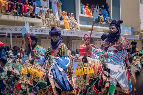 Les artisans de Madagascar : porteurs d&rsquo;une tradition vivante